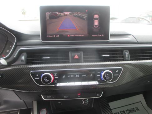 Used 2019 Audi RS 5 image 9