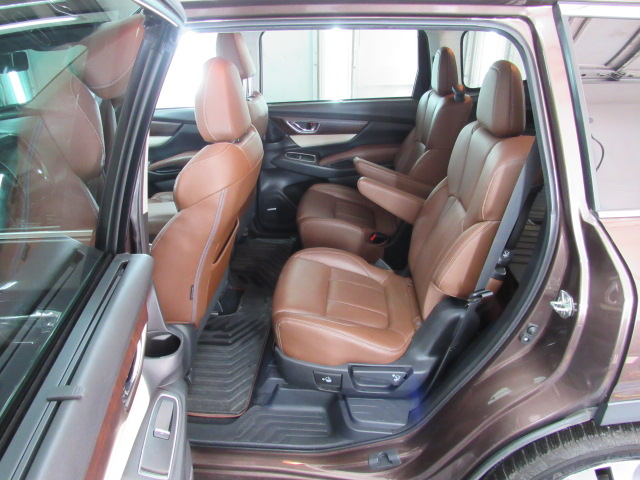 Used 2019 Subaru Ascent Touring 7-Passenger AWD/4WD image 16