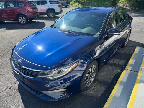 Used 2019 Kia Optima LX w/ 17 ALLOY WHEELS PACKAGE FWD image 3
