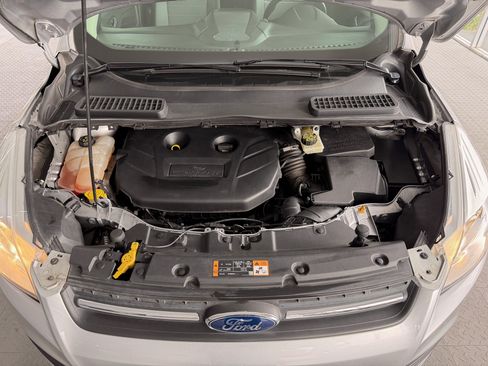 Used 2014 Ford Escape SE image 17