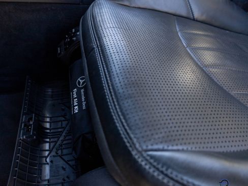 Used 2005 Mercedes-Benz E 55 AMG image 35