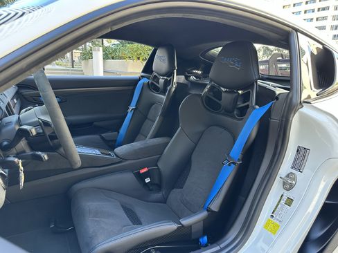 Used 2024 Porsche 718 Cayman GT4 RS image 12