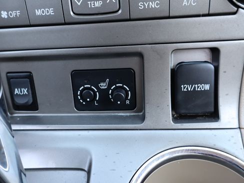 Used 2008 Toyota Highlander Sport image 30