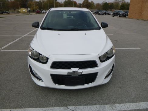 Used 2014 Chevrolet Sonic RS image 3