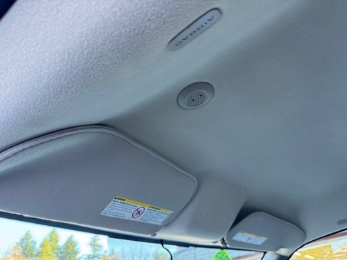 Used 2019 Chevrolet Express 2500 image 16