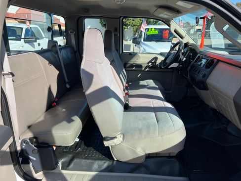Used 2008 Ford F250 XL image 12