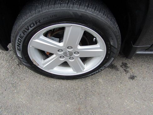 Used 2014 Jeep Compass FWD Latitude image 11
