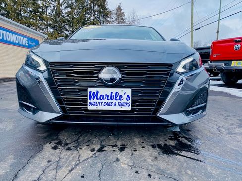 Used 2024 Nissan Altima 2.5 S image 4