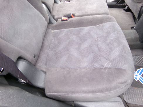 Used 2015 Nissan Rogue SV image 11