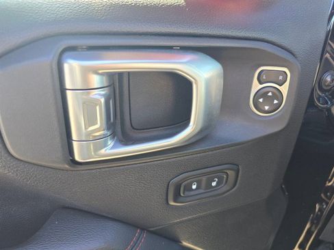 Used 2020 Jeep Gladiator Rubicon image 23