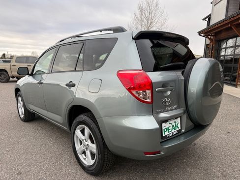 Used 2008 Toyota RAV4 image 3