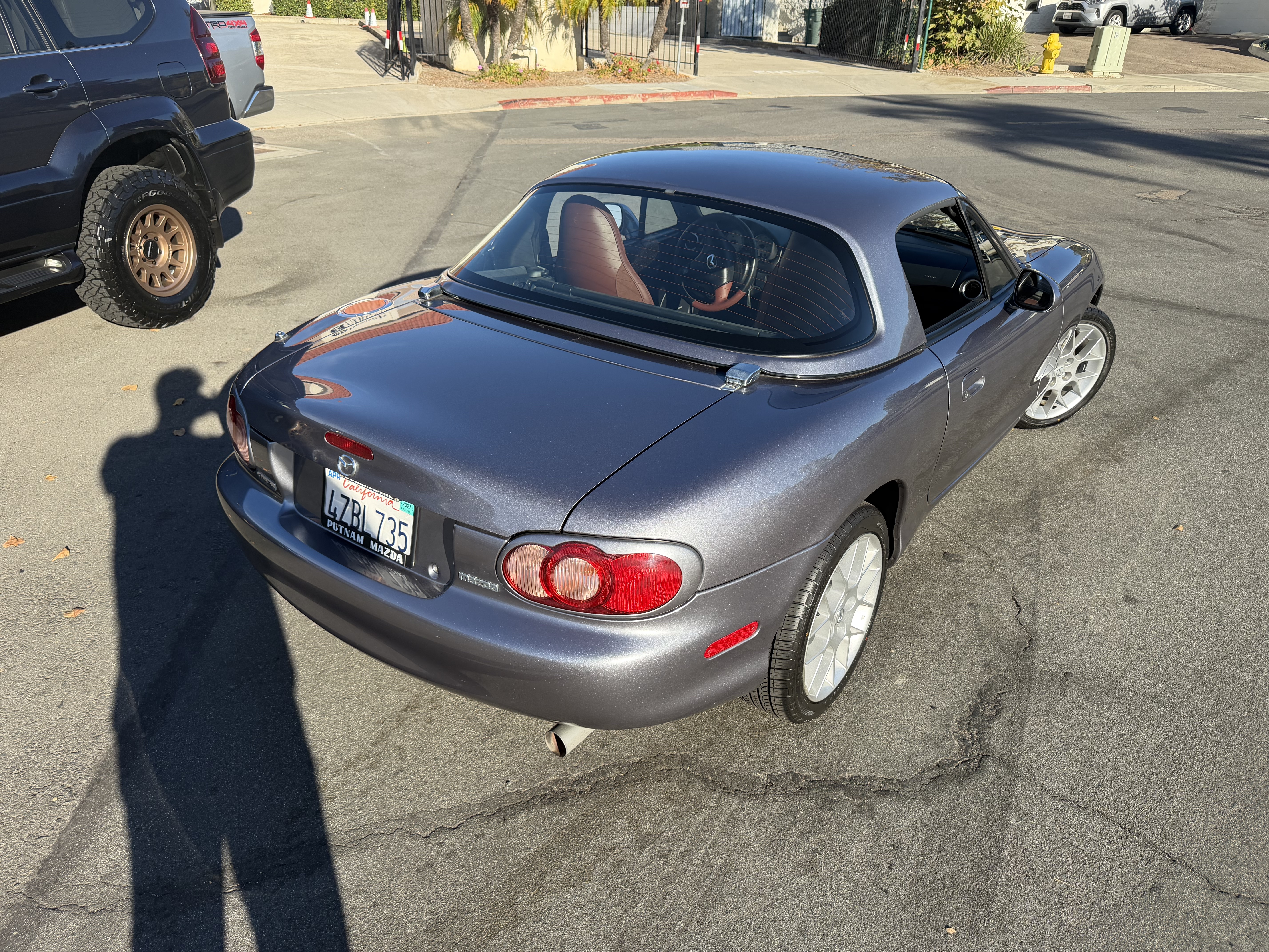 Used 2002 MAZDA MX-5 Miata LS RWD image 14