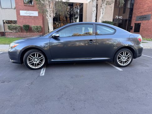 Used 2010 Scion tC image 17