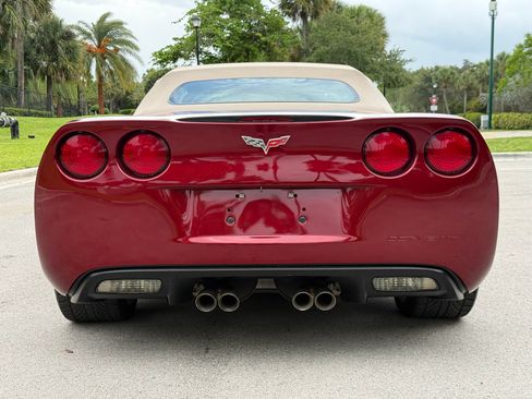 Used 2006 Chevrolet Corvette Convertible RWD image 51