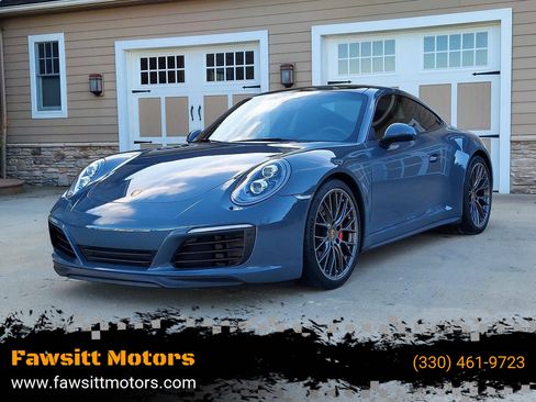 Used 2017 Porsche 911 Carrera 4S image 1