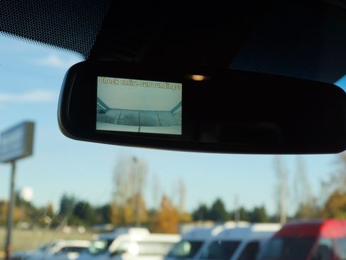 Used 2019 Mercedes-Benz Sprinter image 19