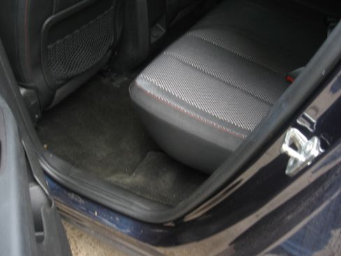Used 2017 Chevrolet Equinox LT FWD image 7