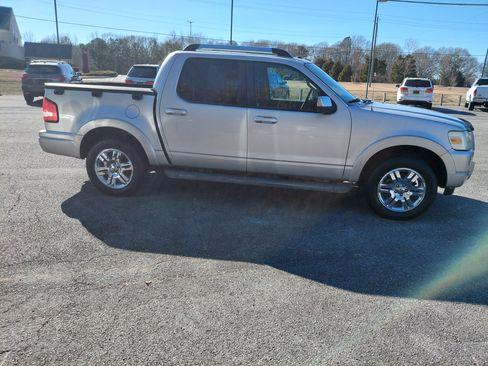 Used 2007 Ford Explorer Sport Trac Limited image 8
