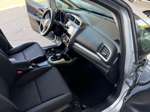 Used 2015 Honda Fit EX image 29