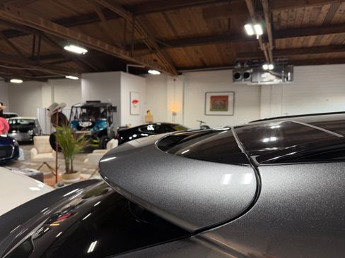 Used 2021 Aston Martin DBX AWD/4WD image 14