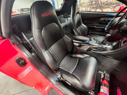 Used 2001 Chevrolet Corvette Z06 w/ Memory Pkg image 27