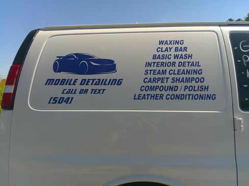 Used 2018 Chevrolet Express 2500 LS image 2