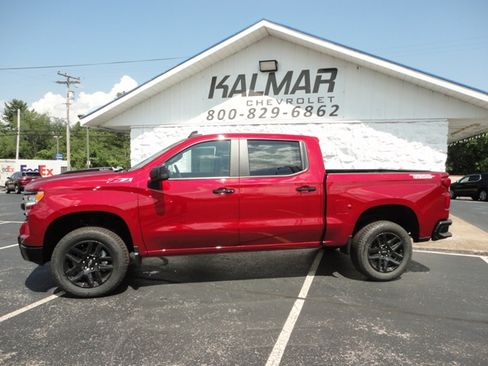 New 2025 Chevrolet Silverado 1500 LT Trail Boss image 1