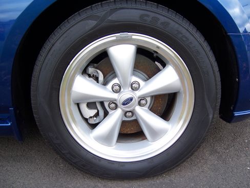 Used 2008 Ford Mustang GT image 7