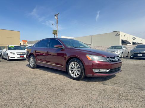 Used 2012 Volkswagen Passat 2.5 SEL image 10