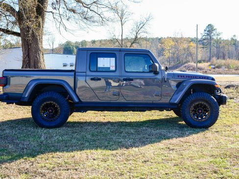 Used 2020 Jeep Gladiator Rubicon image 5