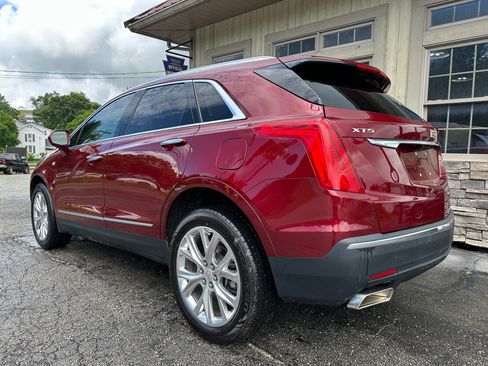 Used 2017 Cadillac XT5 Luxury image 3