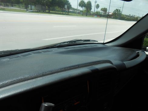 Used 2001 Chevrolet Silverado 1500 SLE image 19