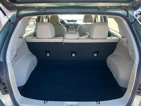 Used 2016 Subaru Impreza 2.0i Limited image 10