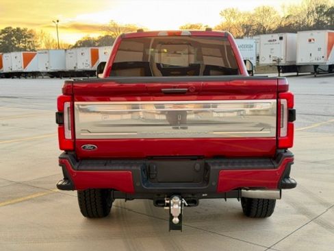 Used 2024 Ford F350 Platinum image 14