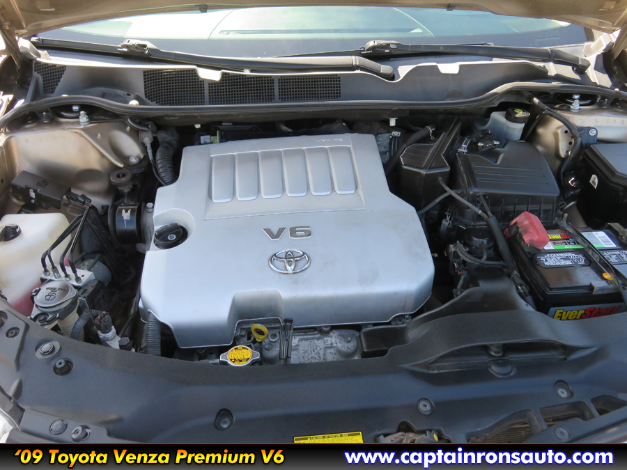 Used 2009 Toyota Venza FWD image 14