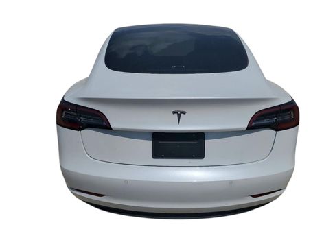 Used 2021 Tesla Model 3 Standard Range Plus RWD image 6