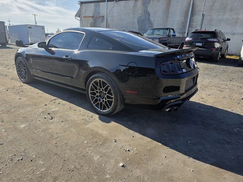 Used 2013 Ford Mustang Shelby GT500 image 6