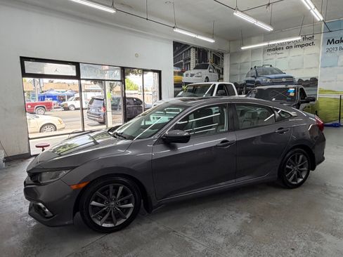 Used 2019 Honda Civic EX Sedan image 3