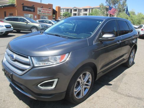 Used 2016 Ford Edge AWD Titanium image 4