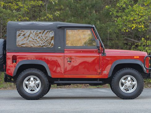 Used 1994 Land Rover Defender 90 image 2