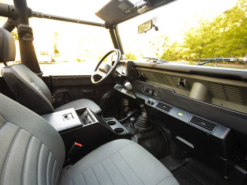 Used 1995 Land Rover Defender 90 image 19