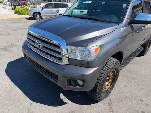 Used 2013 Toyota Sequoia Limited image 9
