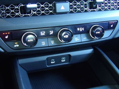 Used 2024 Honda Accord EX image 6