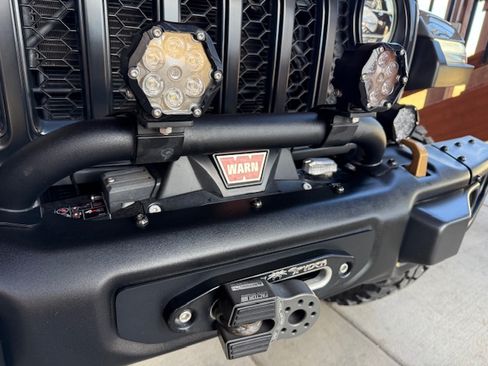 Used 2021 Jeep Wrangler Unlimited Rubicon 392 image 24