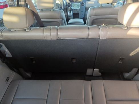 Used 2011 Honda Pilot EX-L image 17