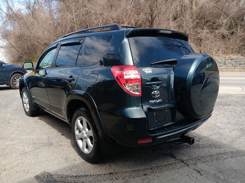 Used 2011 Toyota RAV4 Limited image 4