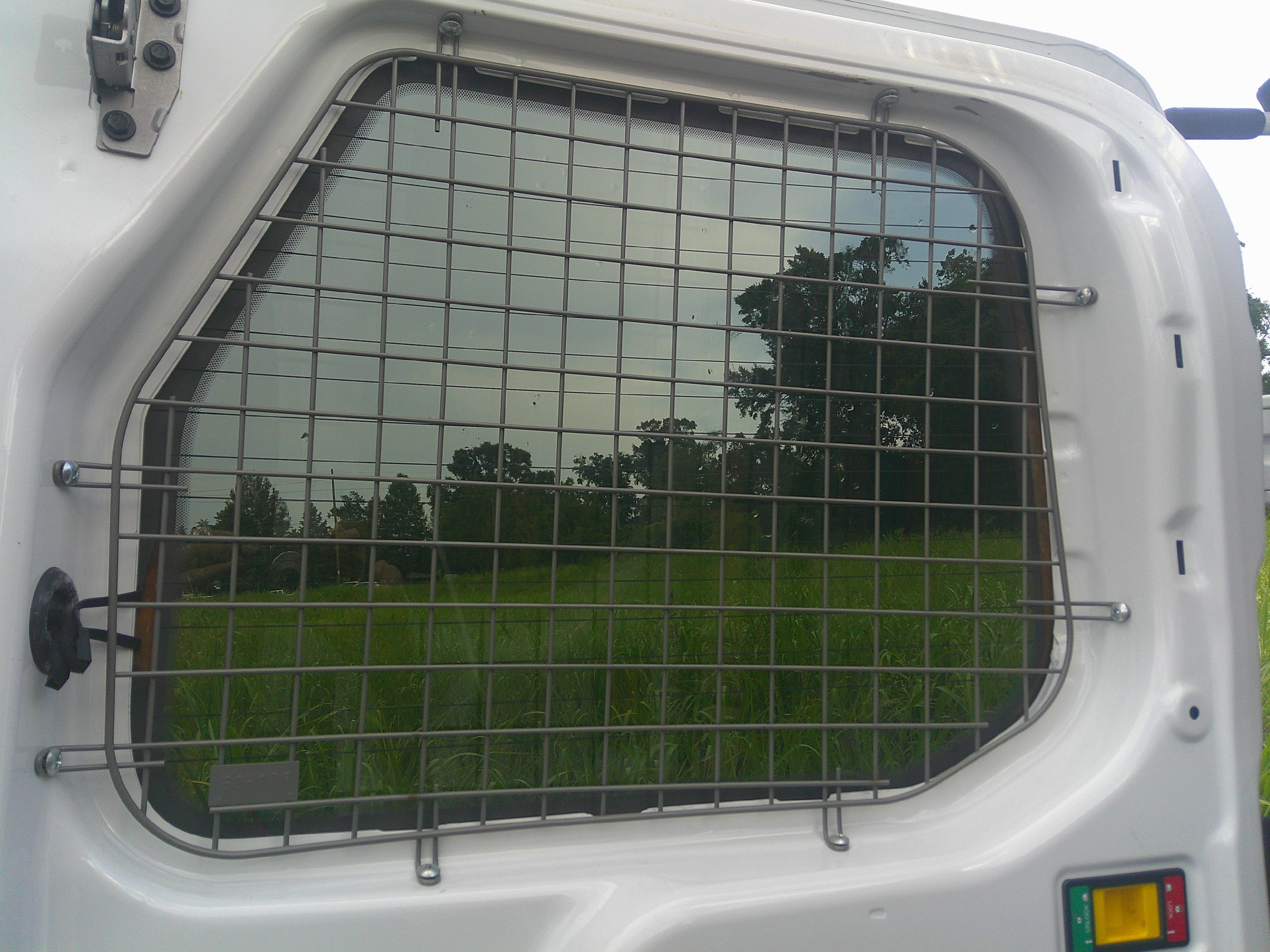 Used 2019 Ford Transit 150 130 Low Roof RWD image 8