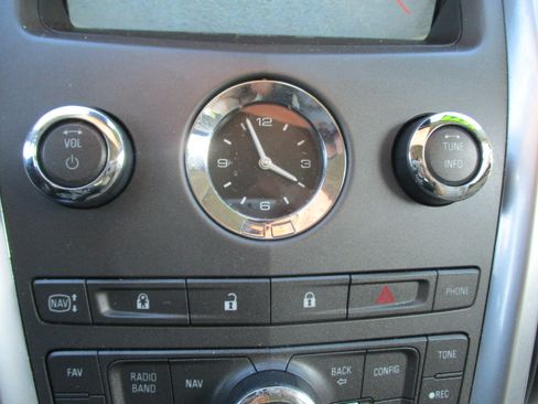 Used 2012 Cadillac SRX Luxury image 52