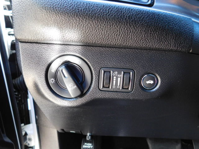 Used 2021 Dodge Challenger R/T Scat Pack RWD image 11