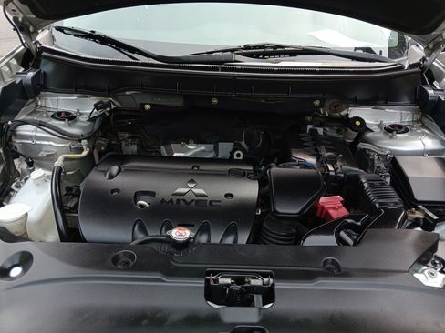 Used 2018 Mitsubishi Outlander Sport SE image 17